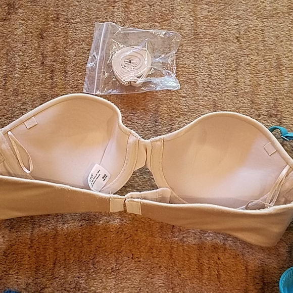 Two push up bras never worn - NWOT - Picture 5 of 7